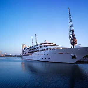 Sunborn Yacht Hotel Londres