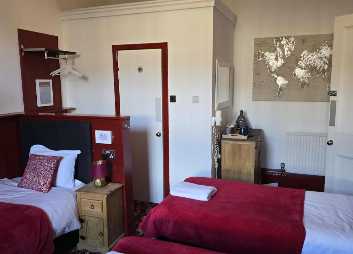 The Residence - No 57 Edimburgo 0*,